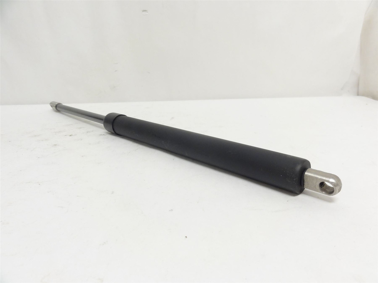 Stobo 4007073; Gas Strut 3/8" Rod OD; 22" Long; 700nm Force