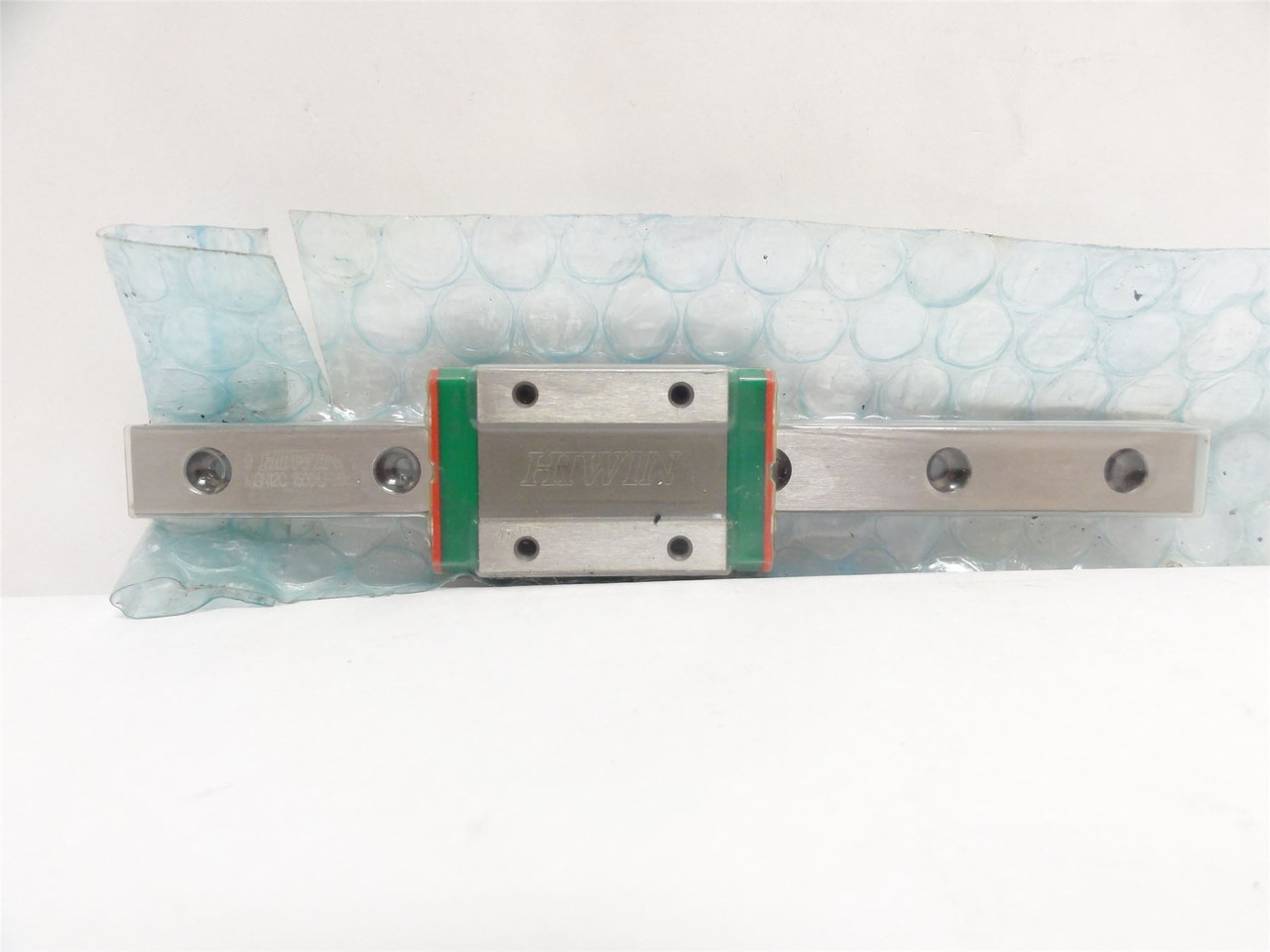 Hiwin MGN12C15004J-30423; Guide Rail With Carriage Assembly