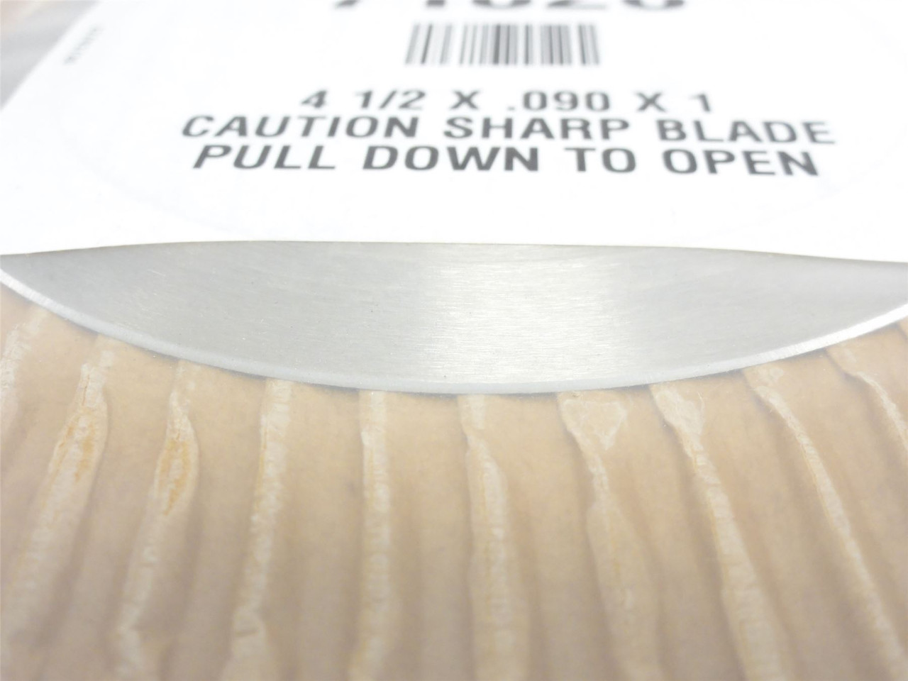 Hyde 71026; Circular Blade; 4-1/2"OD x 0.90" Thick x 1"ID