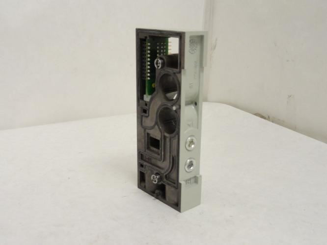 Numatics 2061373; Single Z-Board TM Side cylinder Port Manifold