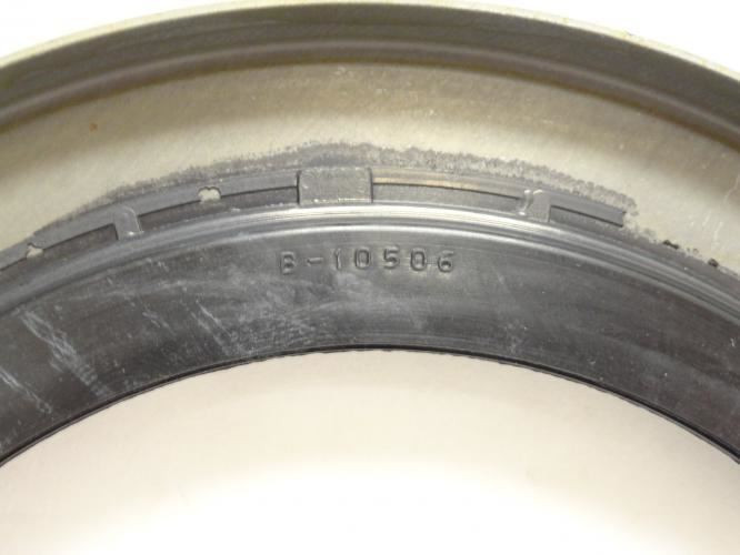 SKF B-10506; Tri Guard Lip Unit Roller Seal; 4-1/8"ID