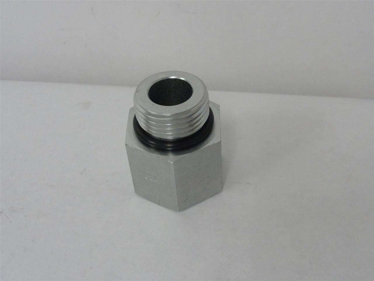 Parker 12-3/4 F5OG-S; Pipe Fitting 3/4" NPT x 3/4" SAE-ORB