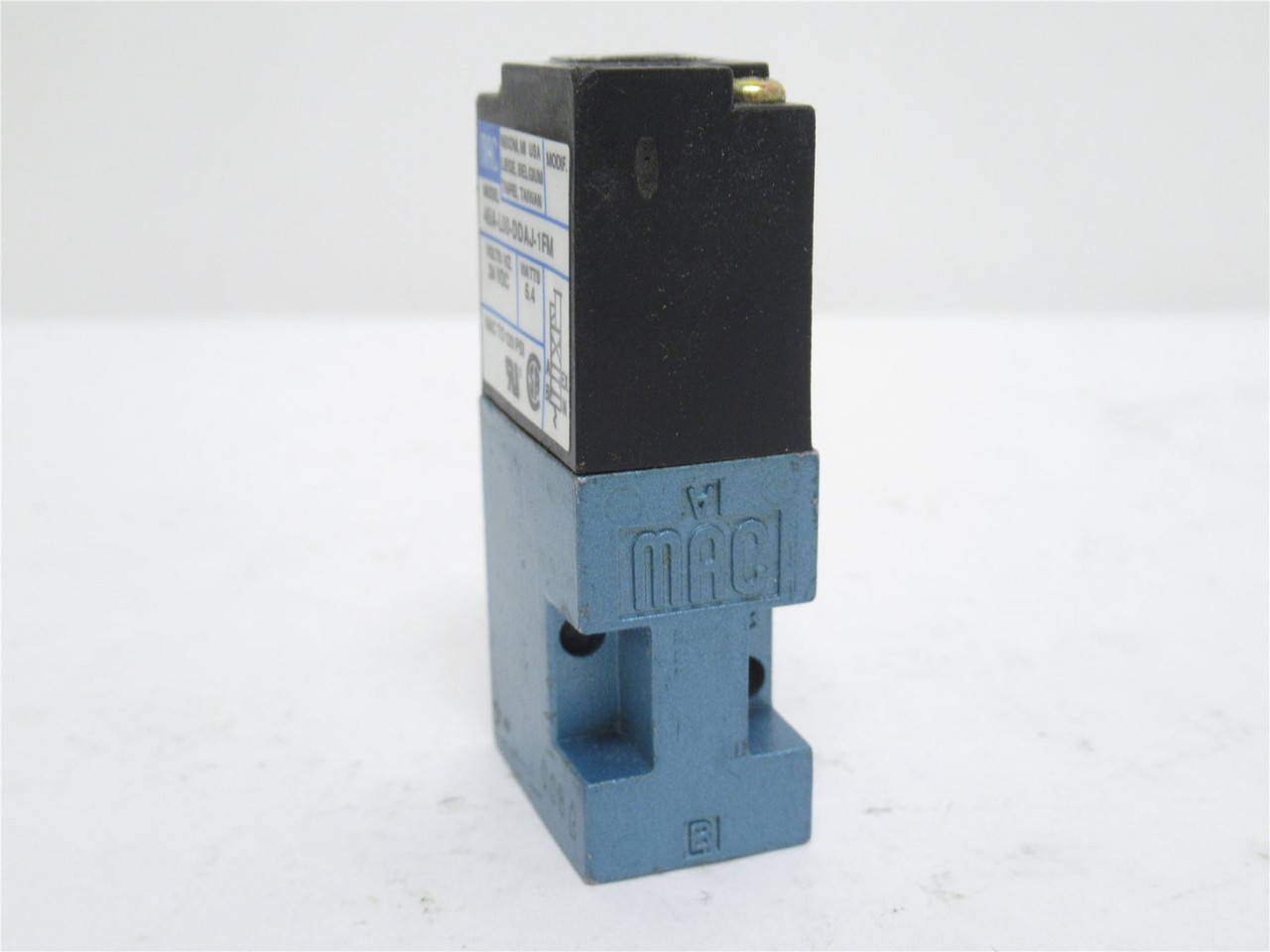 MAC 45A-L00-DDAJ-1FM; Solenoid Valve; 0-120PSI; 24VDC; 6.4W