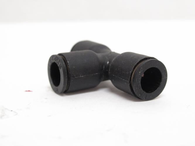 Legris 3104 56 00; Lot-2; Plastic Union Tee; 1/4" PTC