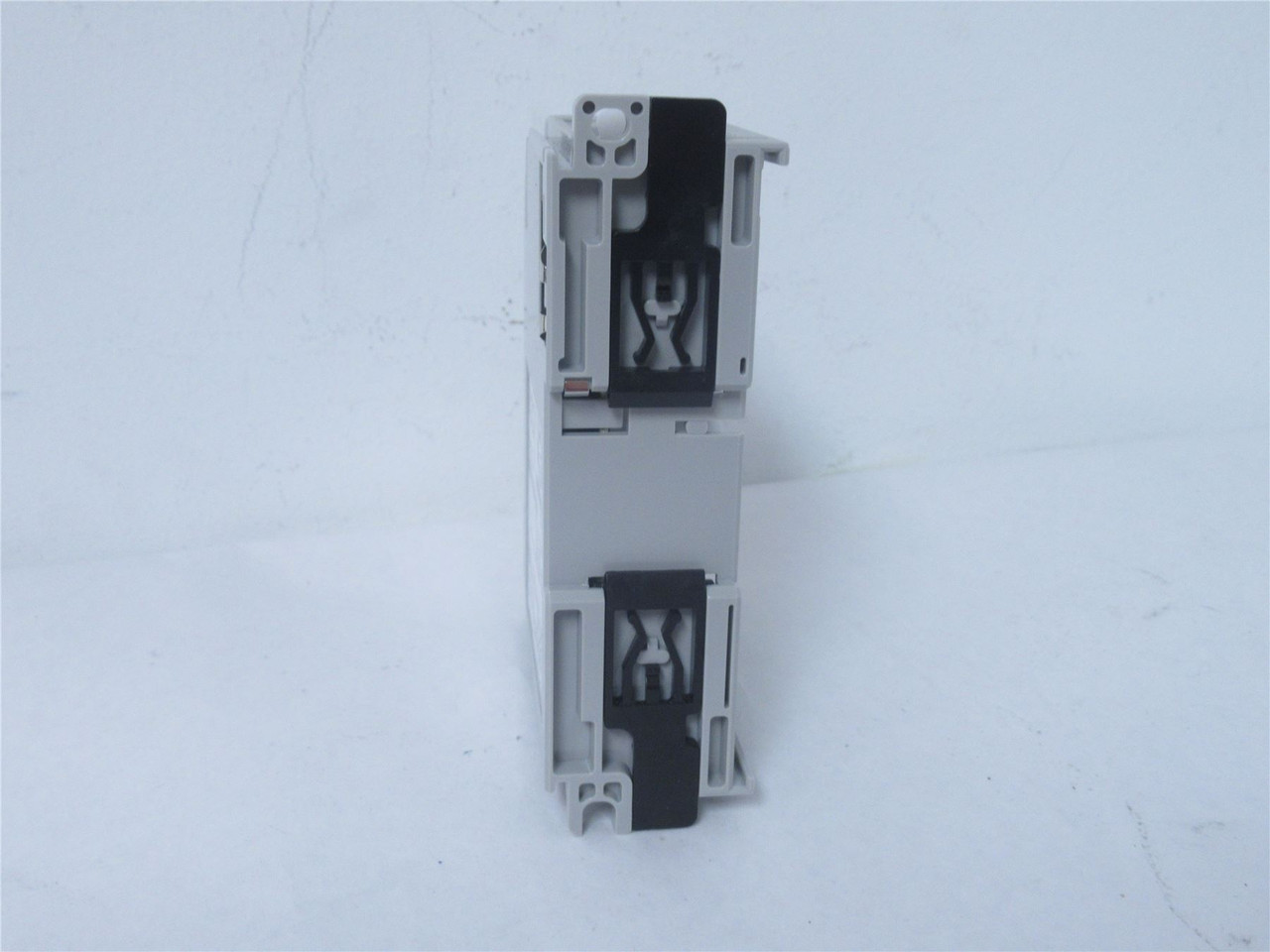 Allen-Bradley 1769-0F2; CompactLogix; I/O  Module; 5-24VDC