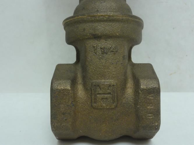 Hammond IB645 1-1/4; Bronze Gate Valve; 1-1/4 Fnpt Class: 125
