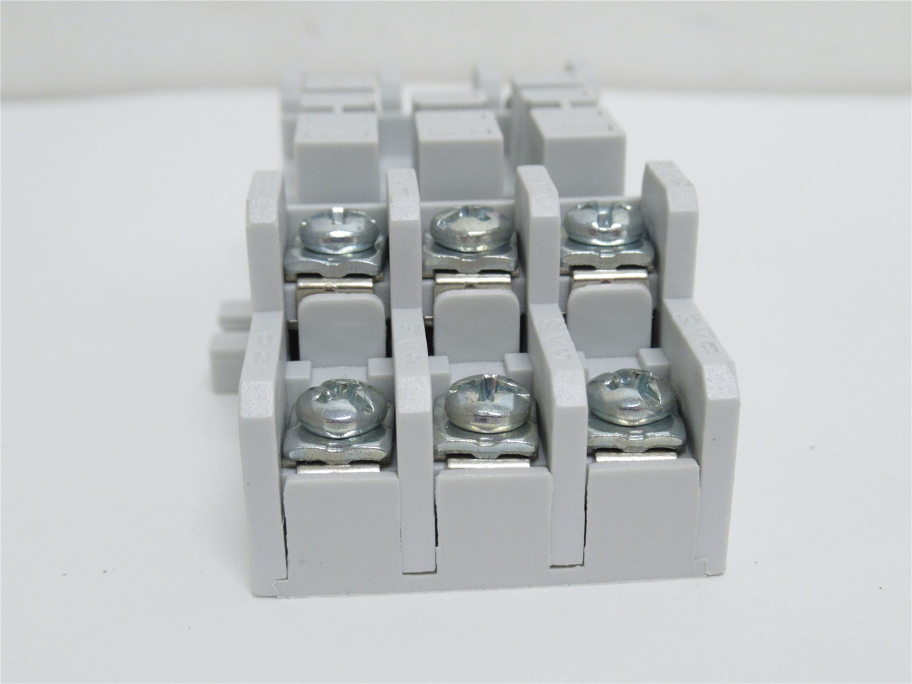 Allen-Bradley 700-HN154; Relay Socket; 11-Blade; 15A 300VAC
