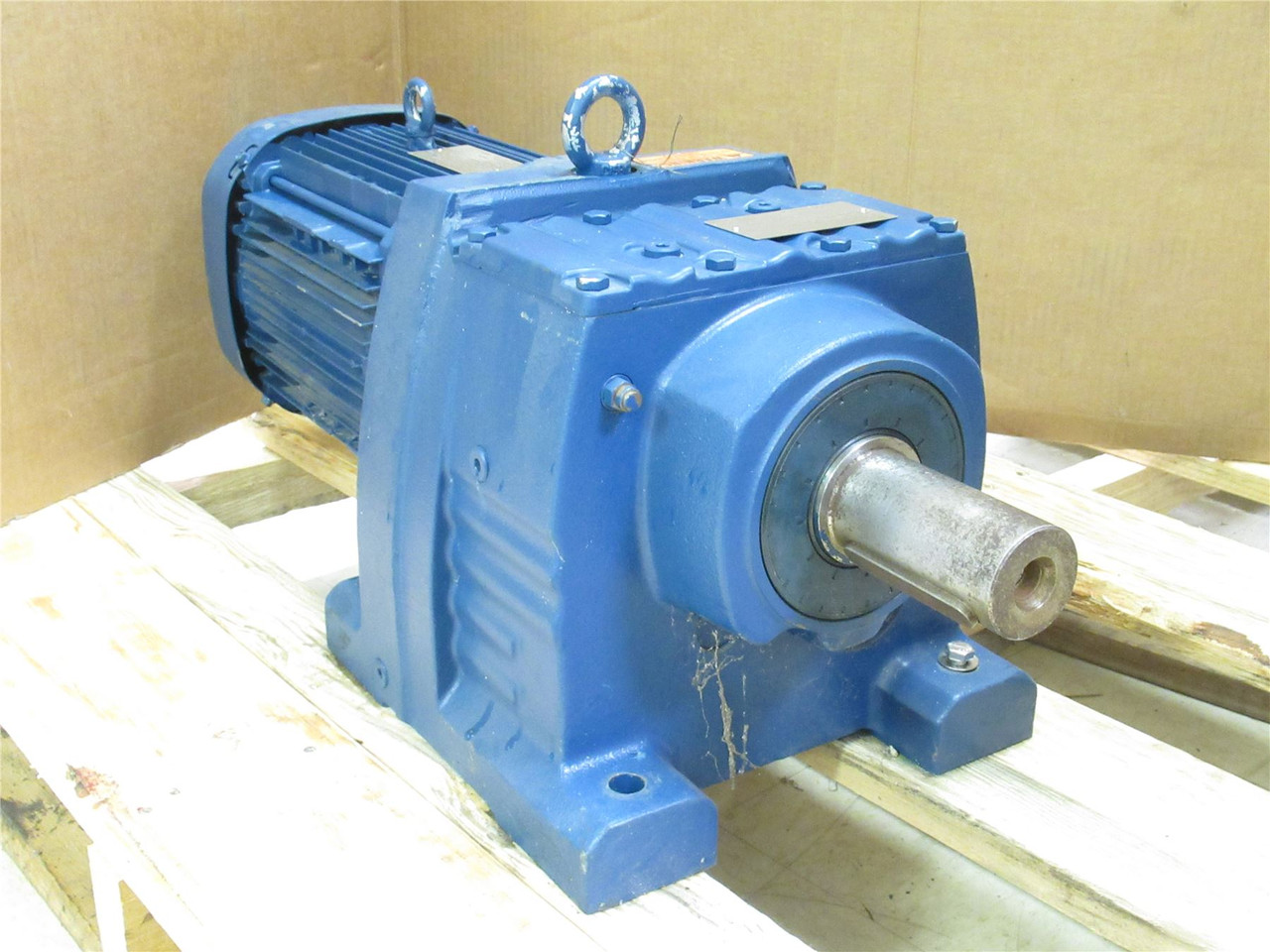 SEW R87DRN112M4/TF; AC Gearmotor 41.74:1 Ratio 5.4HP; 230/460V