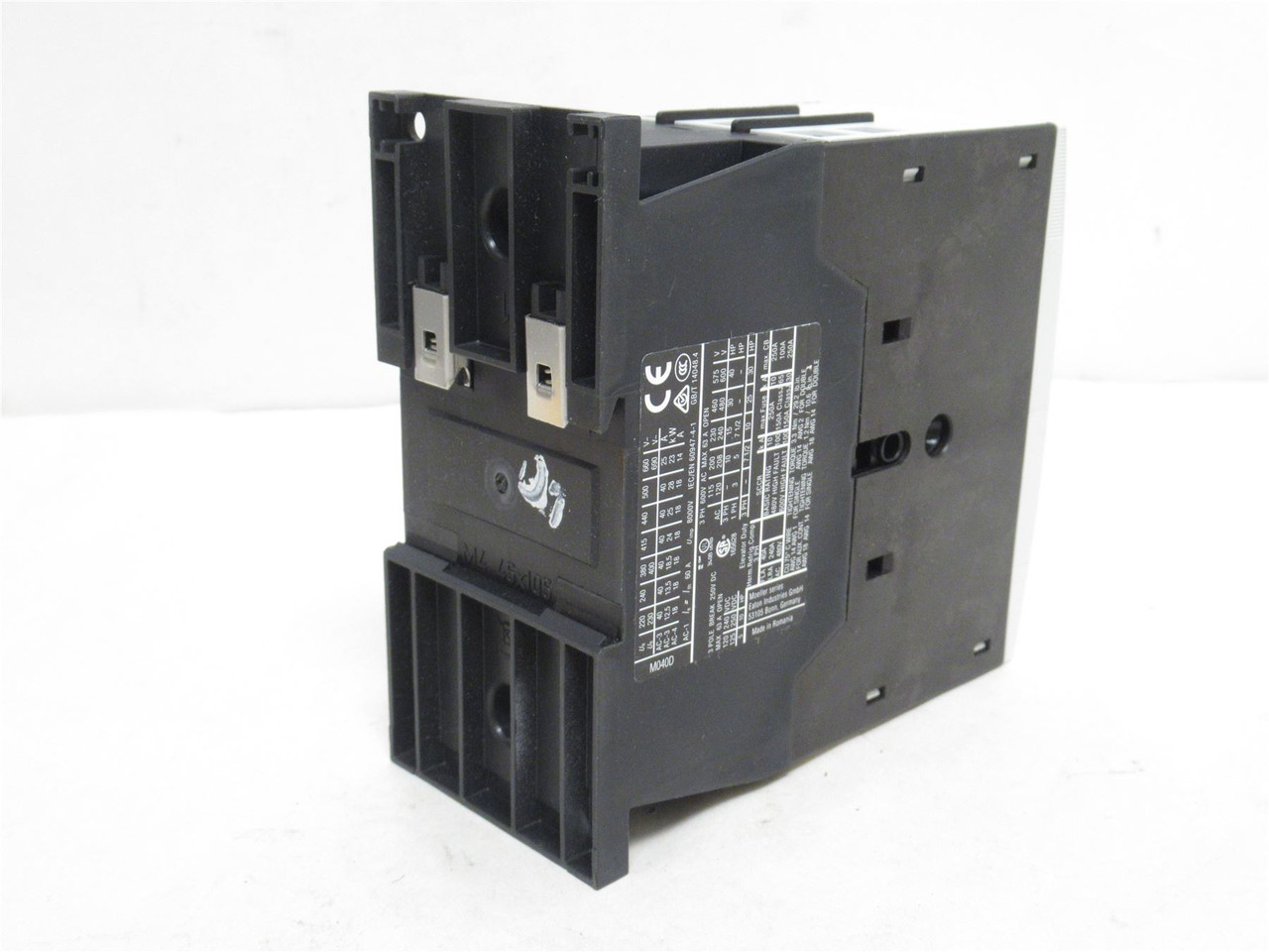 Eaton XTCE040D00B; Contactor; 40A; 3P; 600VAC; Coil: 240VAC