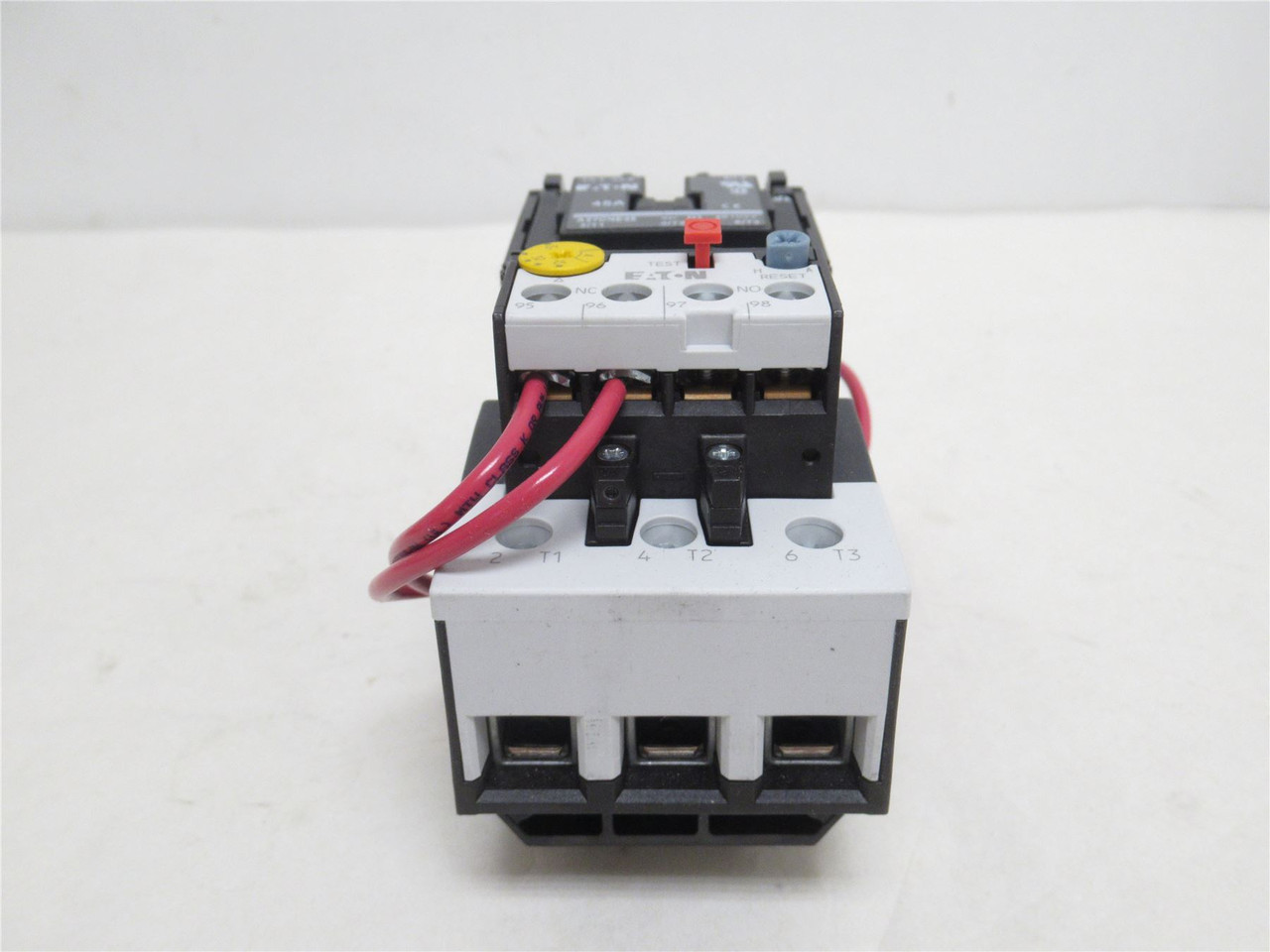 Eaton A27CNE45A040; Starter; 45A; 3P; 575VAC; Coil: 110/120V