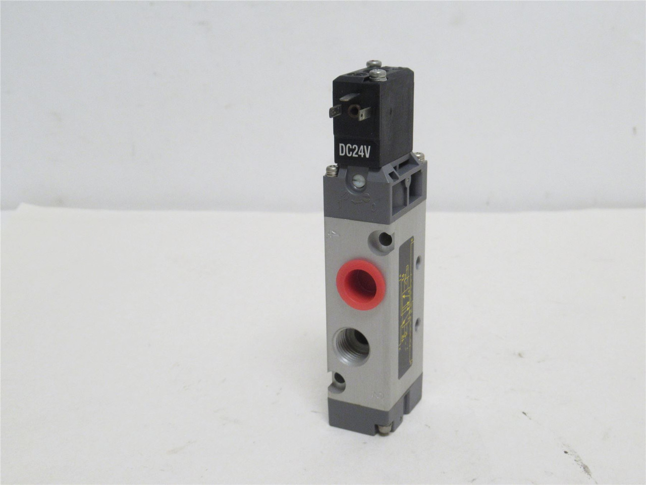Asco 52100163; Solenoid Air Valve; 5/2; G1/4" Port Size