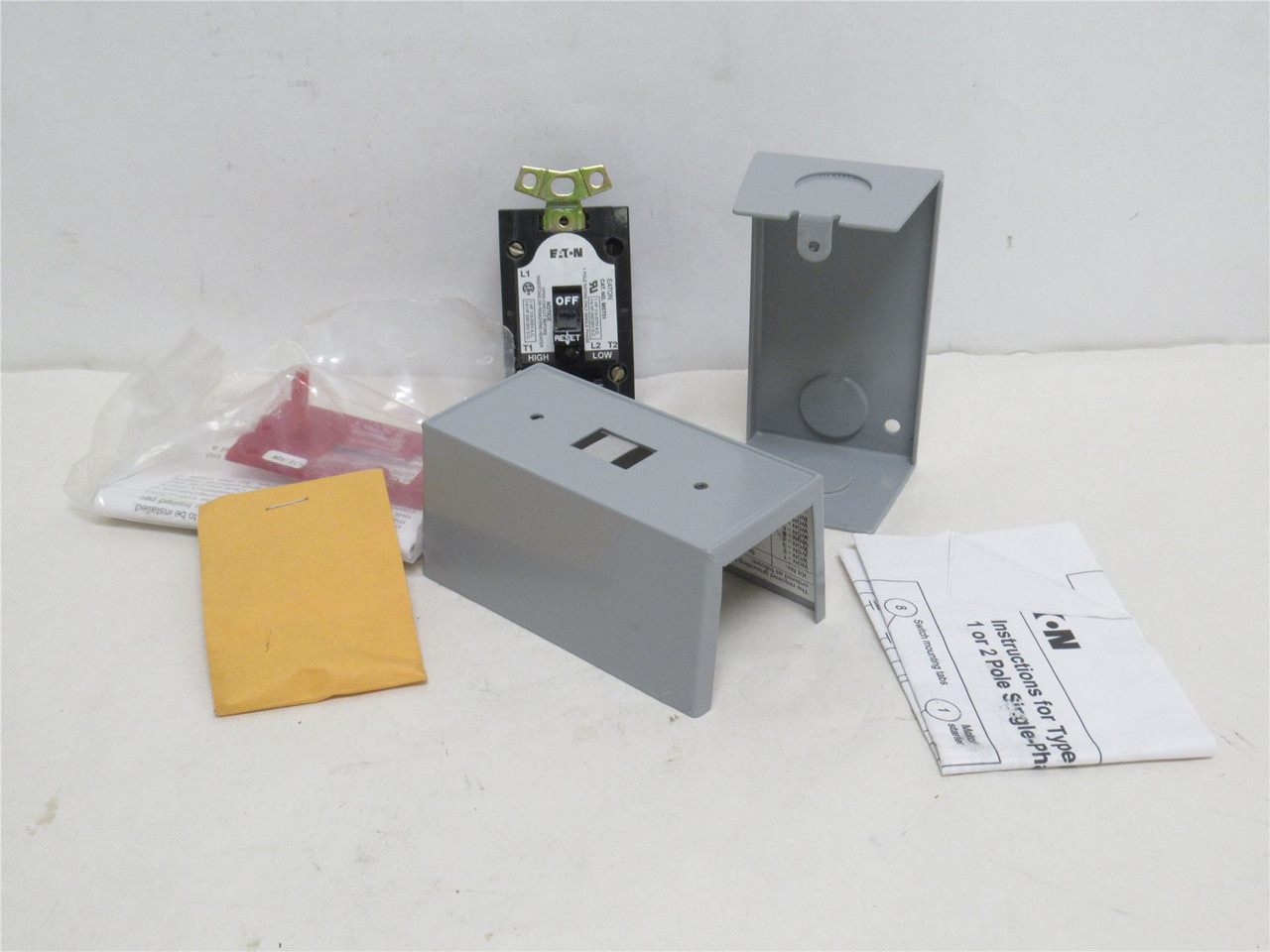Eaton MST01SN1P; Motor Starter W/Pilot Light; 1HP; 115-277VAC