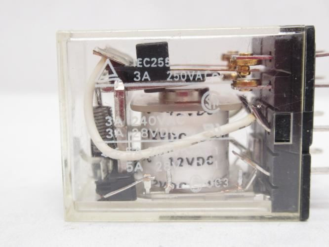 Omron MY2ZN-DC12; Lot-3 Ice Cube Relay; 240VAC; 5A; Coil: 12VDC