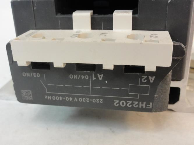 Schneider LC1F265; Contactor 265A 3P 600VAC Coil: 230VAC
