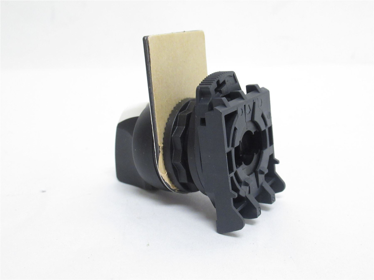 CBJ 103.100.503; Manual Off/Automatic Switch; 3-Position