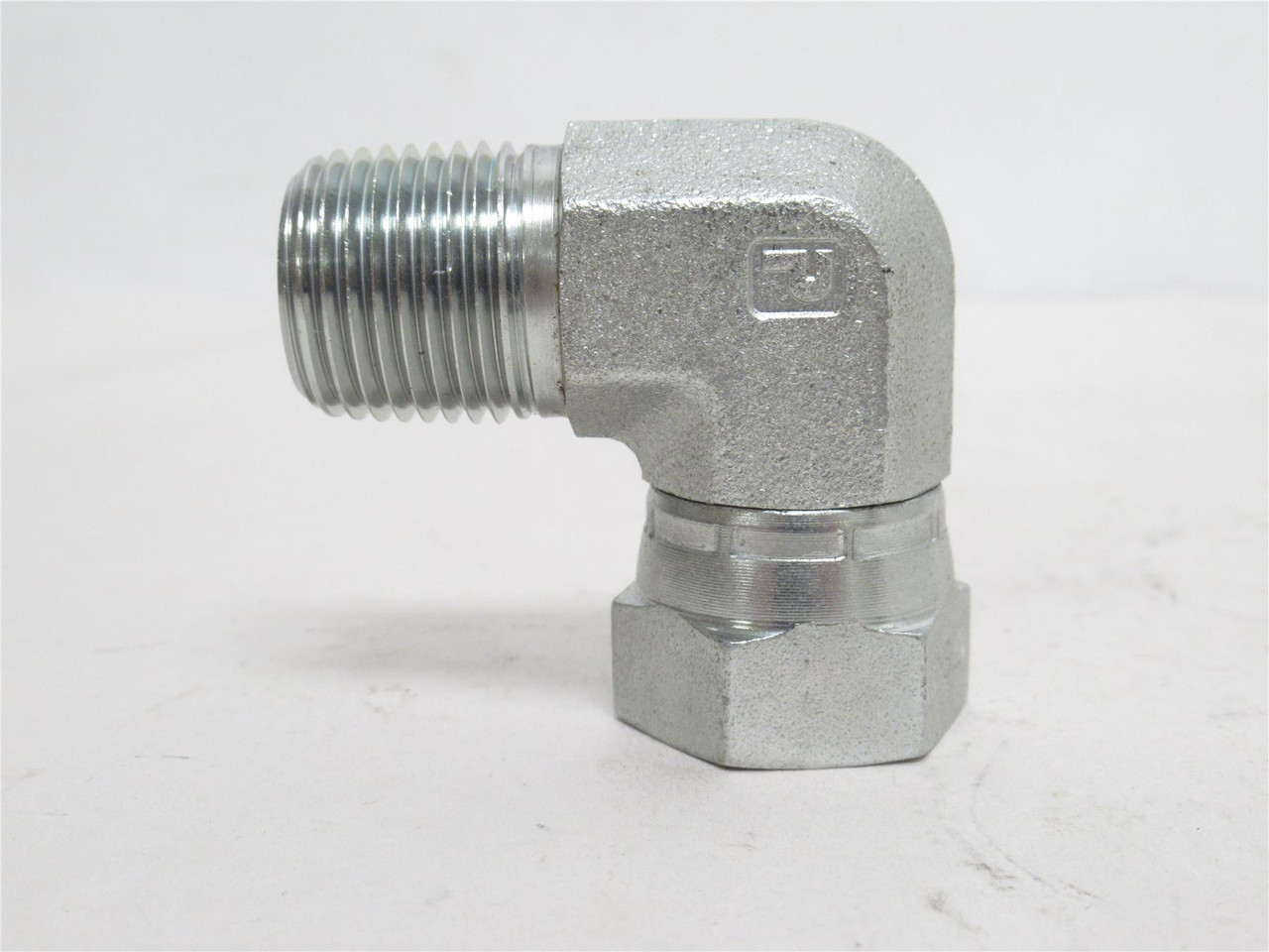 Parker 75826; Swivel Elbow Fitting 90 Degree; 1/2NPT