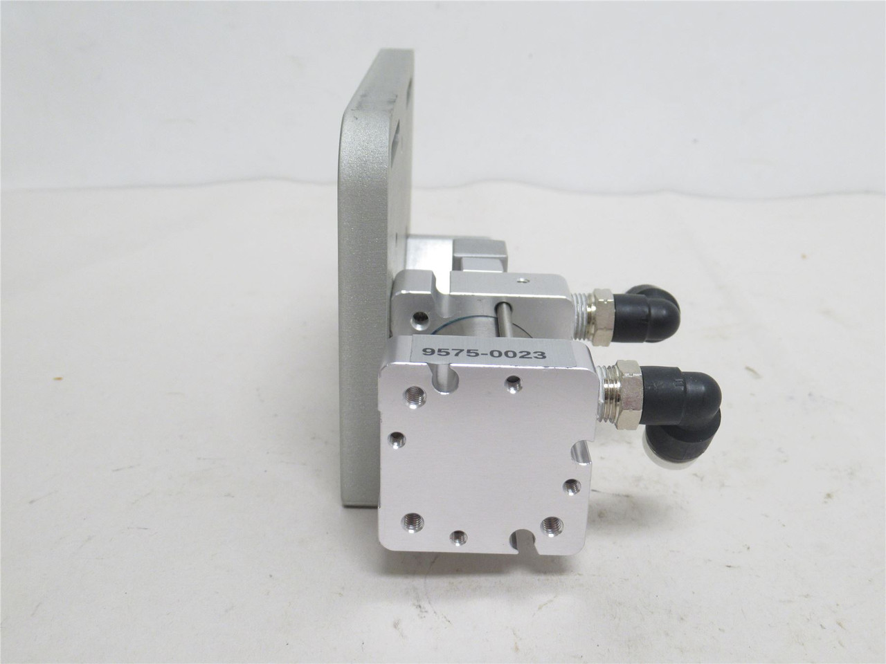Pacmac 9575B3PB; Pneumatic Gripper Assembly