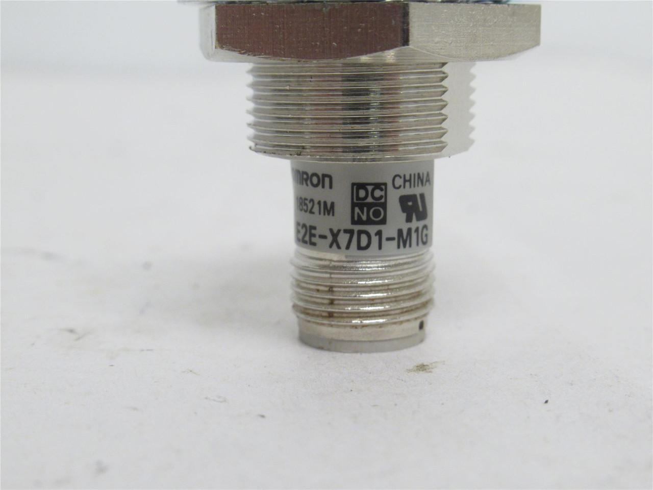 Omron E2E-X7D1-M1G; Inductive Proximity Sensor; 12-24VDC