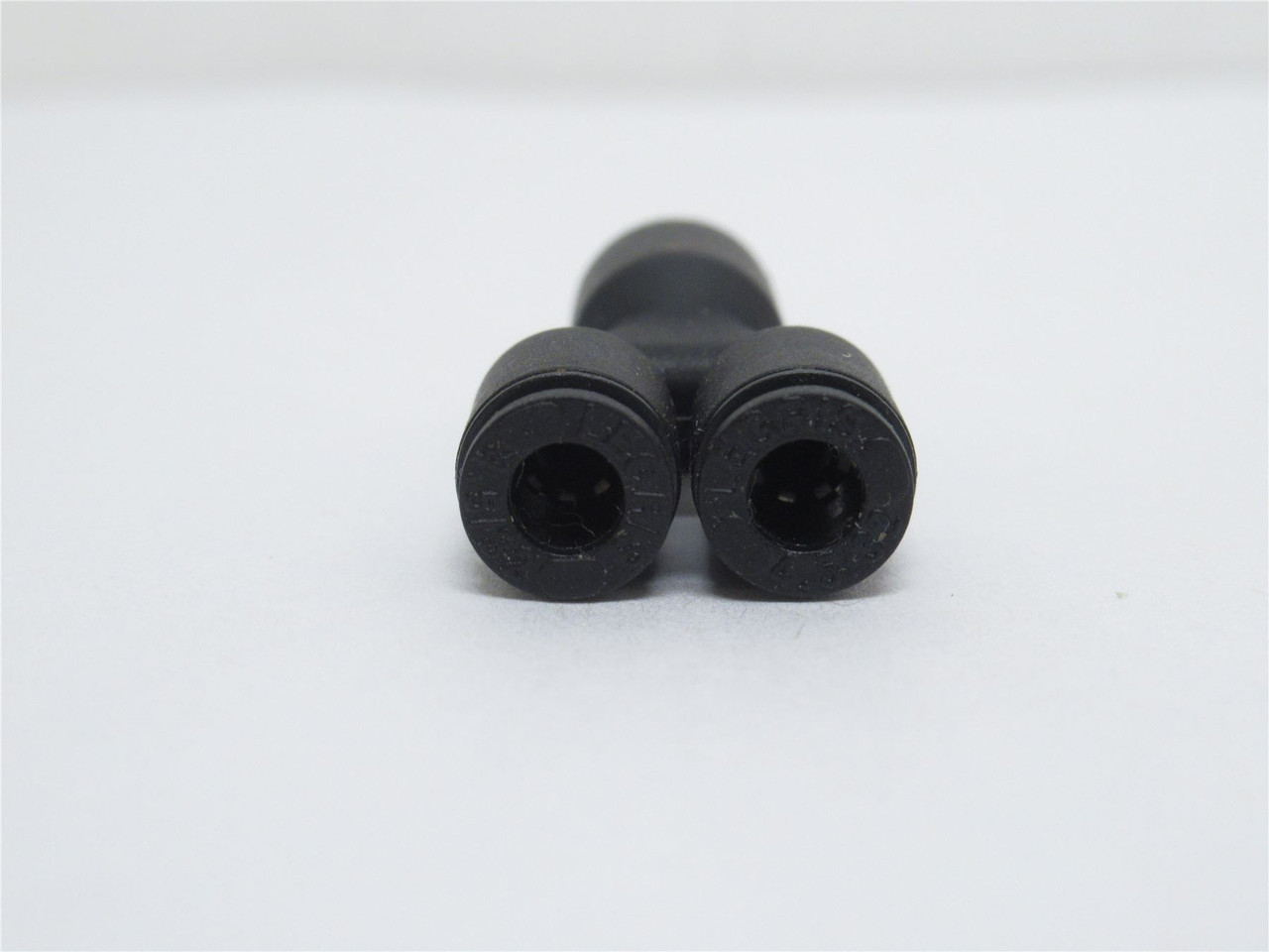 Legris 3140 04 06; Lot-5 Nylon Wye Union 4mm x 6 x 6mm PTC