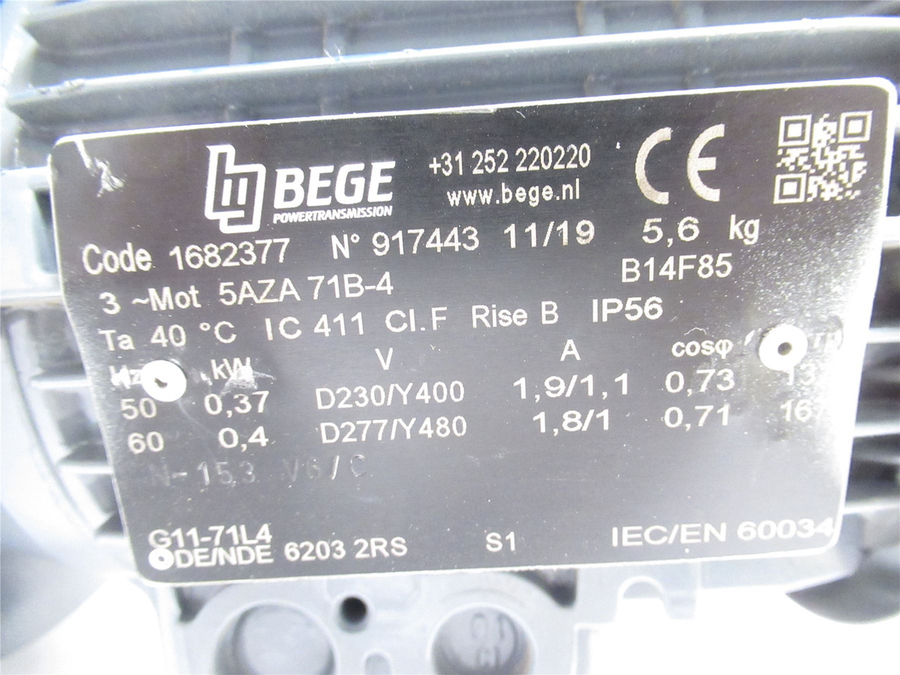 Bege 5AZA 71B-4; AC Gearmotor 1682377 15.3:1 Ratio; 0.37kw
