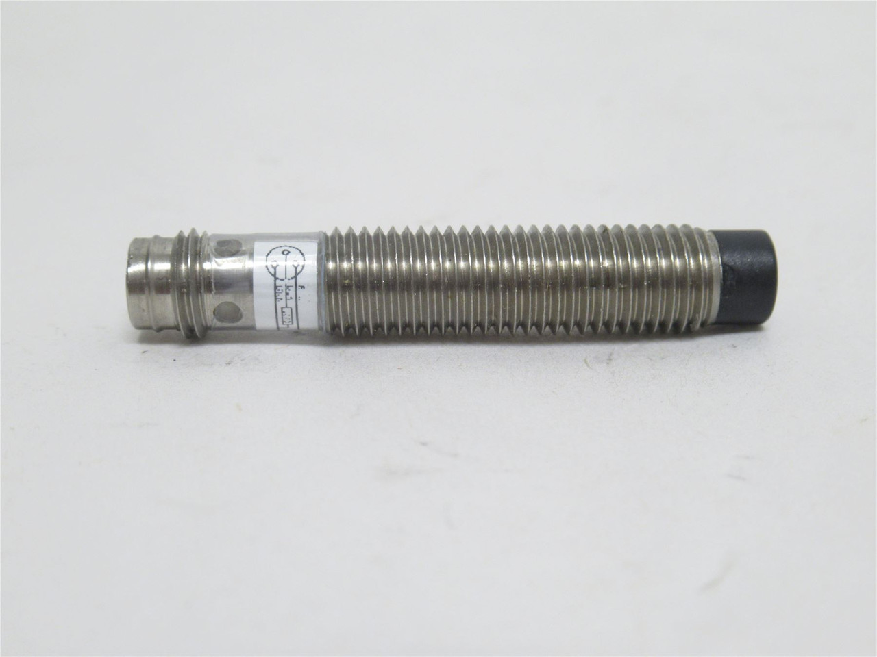 Eaton E57EAL8T110EN; Prox Sensor; 10-30VDC; 200mA; 1-NO; NPN