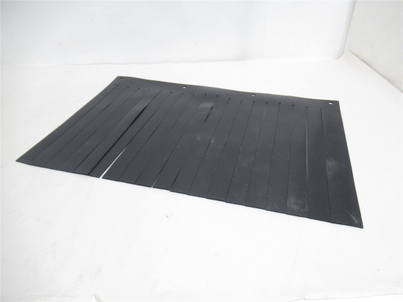 Cryovac 597321; Rubber Curtain; 17 Across; 19" Wide