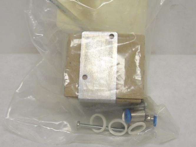 Festo MAXI-BKT SINGL; Pressure Gauge Kit; 13013316