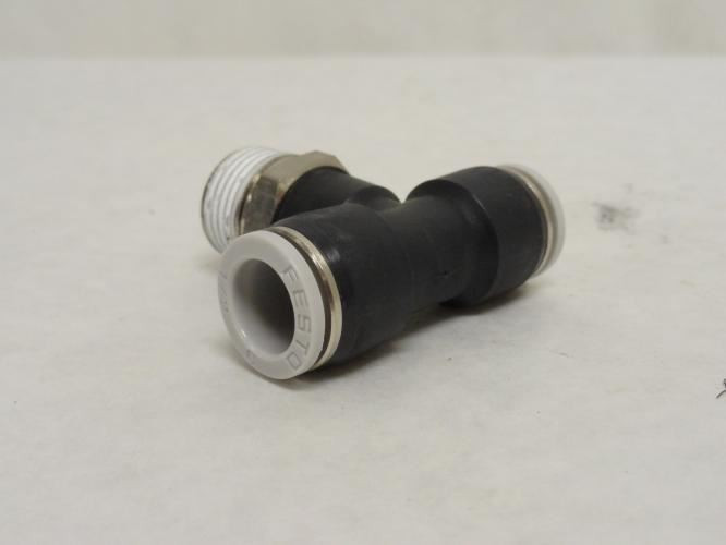 Festo QST-H-1/2-1/2-U-M; T-Fitting 533265; 1/2"Tube x 1/2 NPT