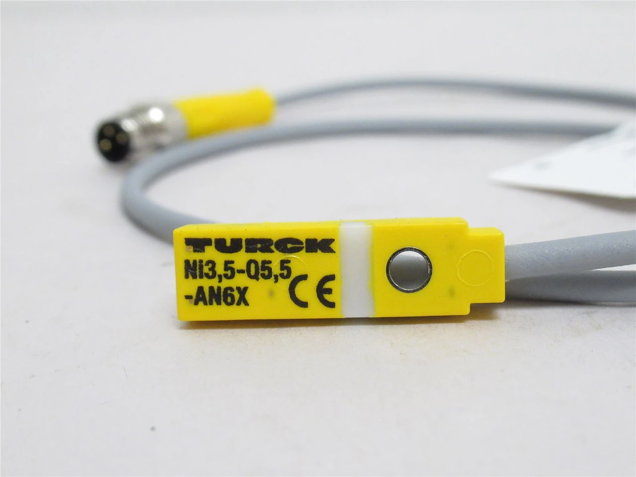 Turck NI3.5-Q5.5-AN6X-0.5-PSG3M; Prox Sensor 46136931; 10-30V