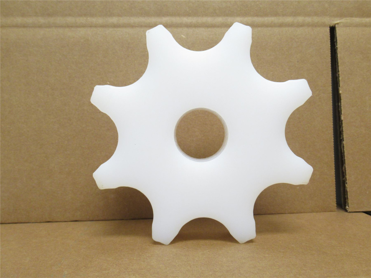 D&F 80075086; Idler Sprocket; 1-9/32"ID; 8-Tooth