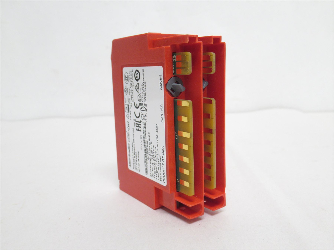Allen-Bradley 1734-OB8S; Output Module; 8-Chan; 19.2-28.8VDC