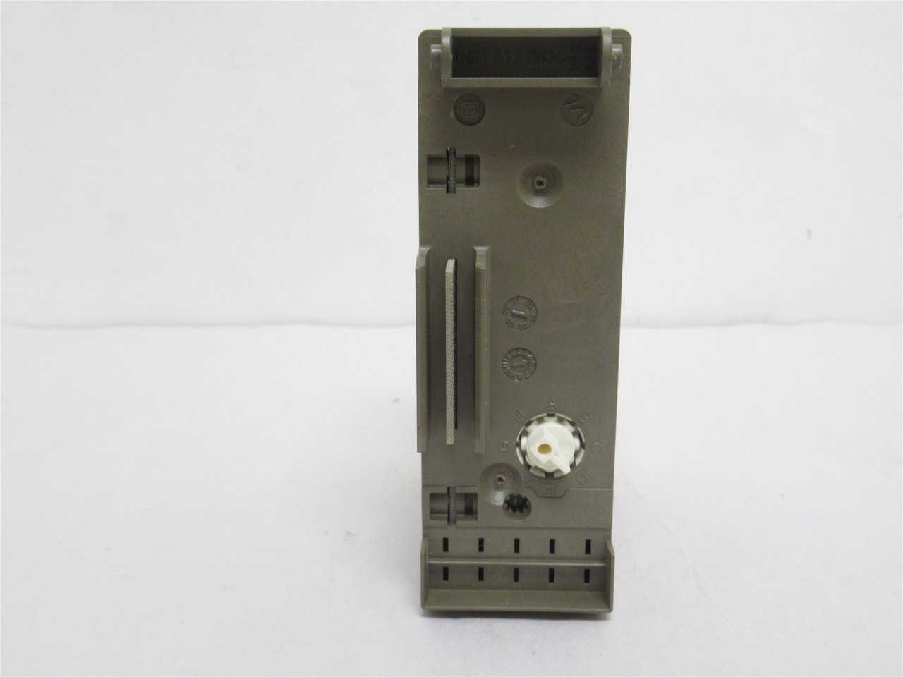 Siemens 6ES5482-8MA13; Digital I/O Module; 24VDC; 16-Point