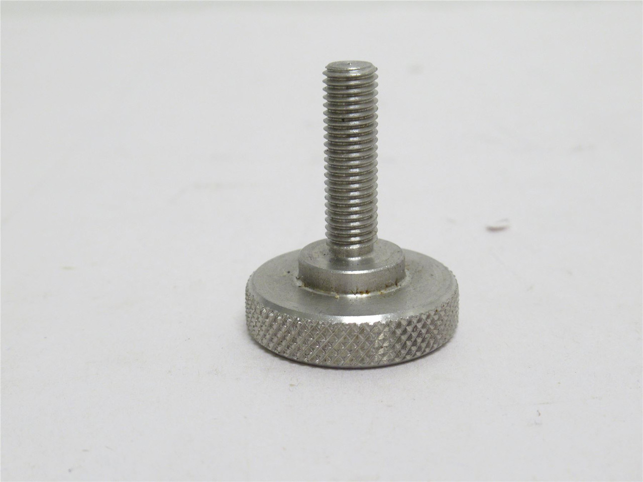 Grote 1009613; Thumb Wheel; Knurled; SS; 1/4-28 Thread Size