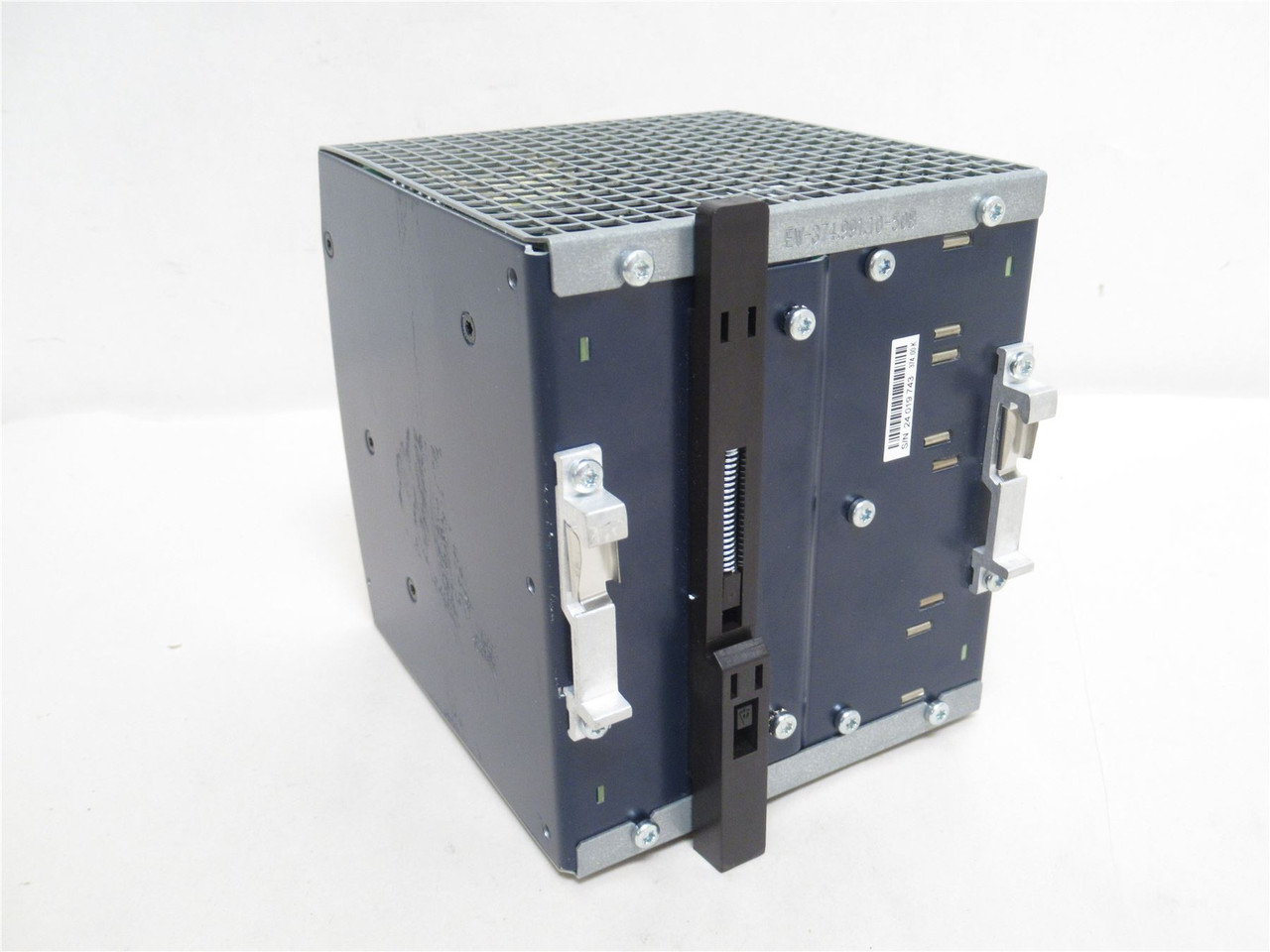 IFM E84036; Power Supply; 380-480VAC In; 24VDC Out