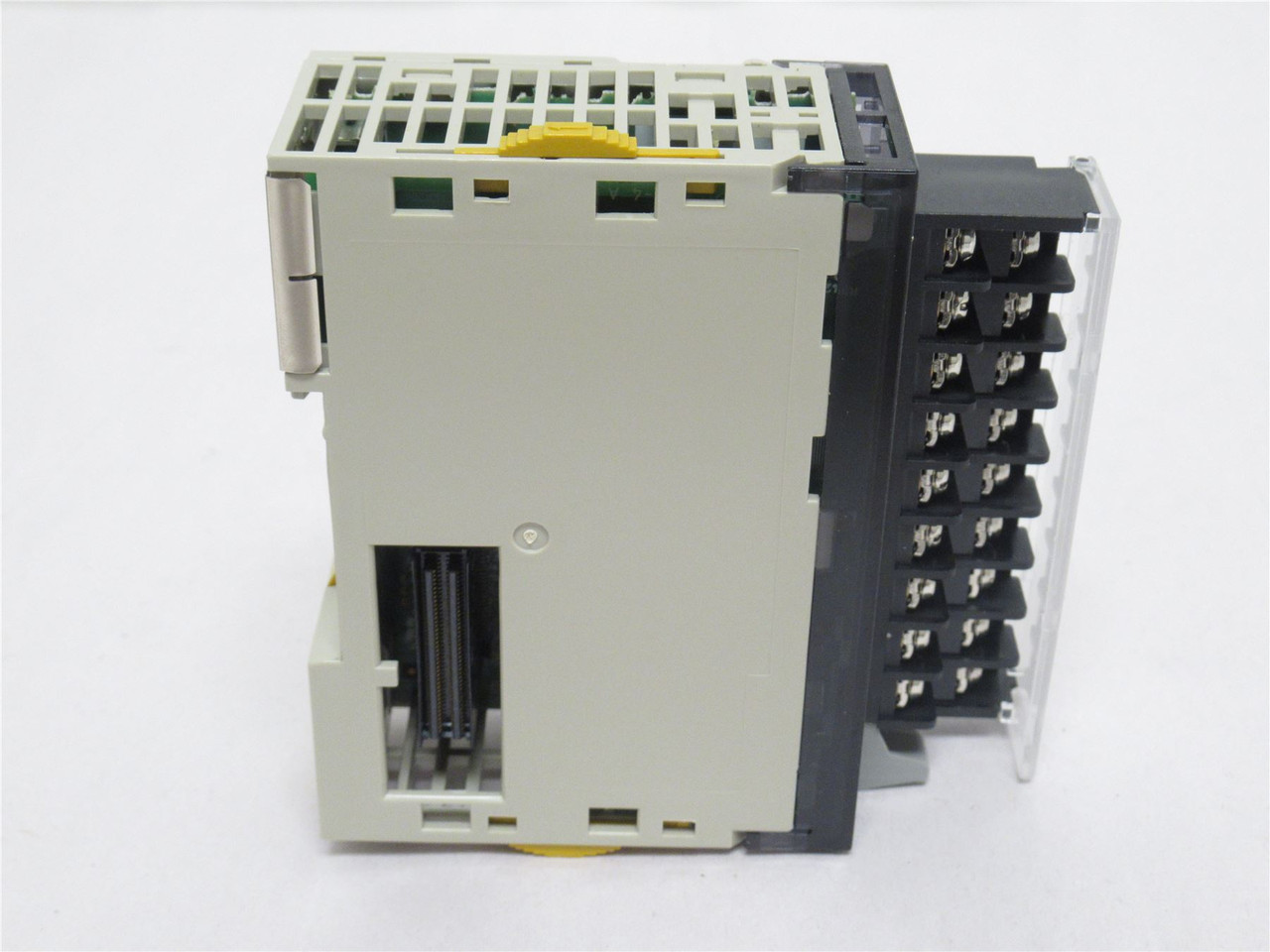 Omron CJ1W-AD041-V1; Analog Input Expansion Unit 1-5V; 4-20mA
