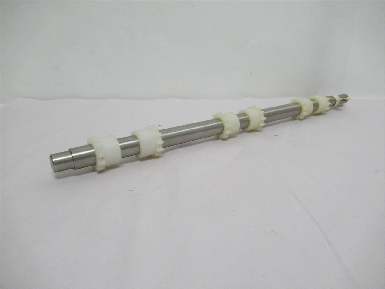 JBT 011-34-2600; Drive Shaft; Toothed; SS; 18-1/8" Long
