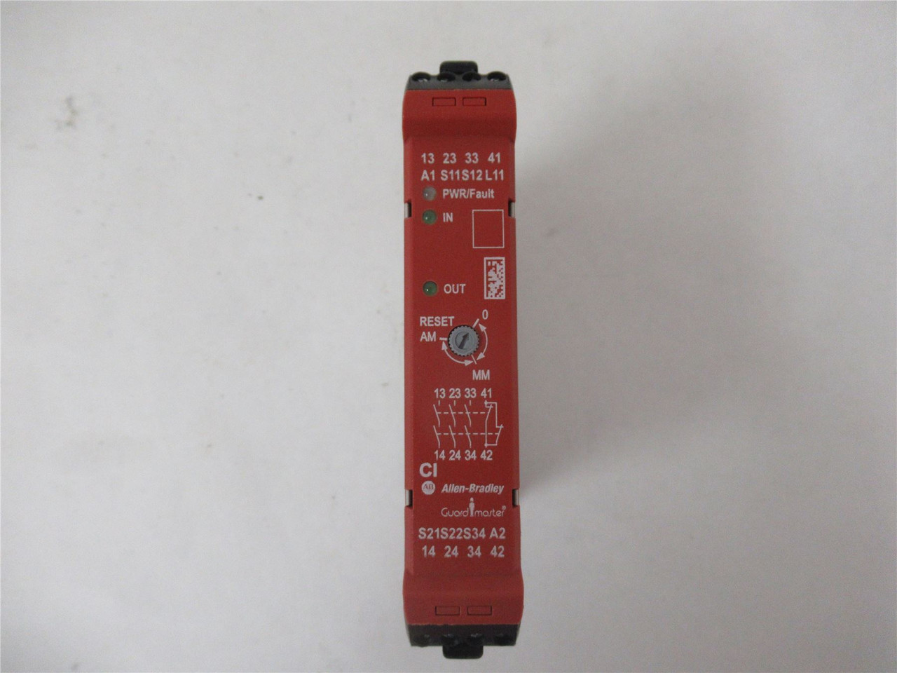 Allen-Bradley 440R-S13R2; Safety Relay 24 VDC