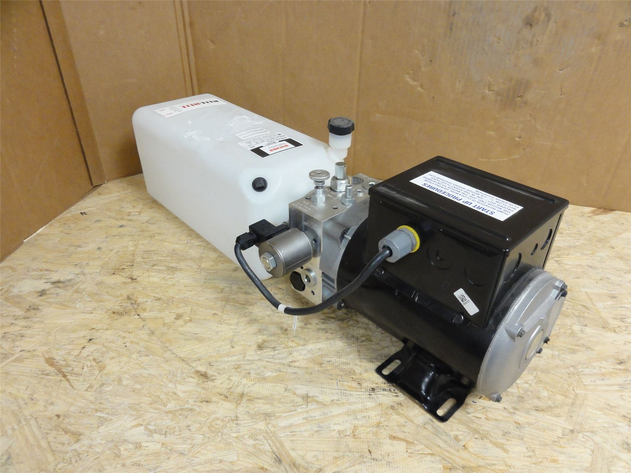 Bucher M-4560-0282; Hydraulic Power Pack; 1HP; 230/460V; 3PH