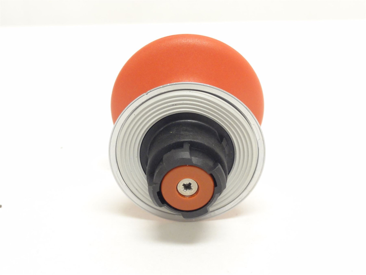 Schmersal NDRZ50GR/RT; Emergency Stop Button 101177170