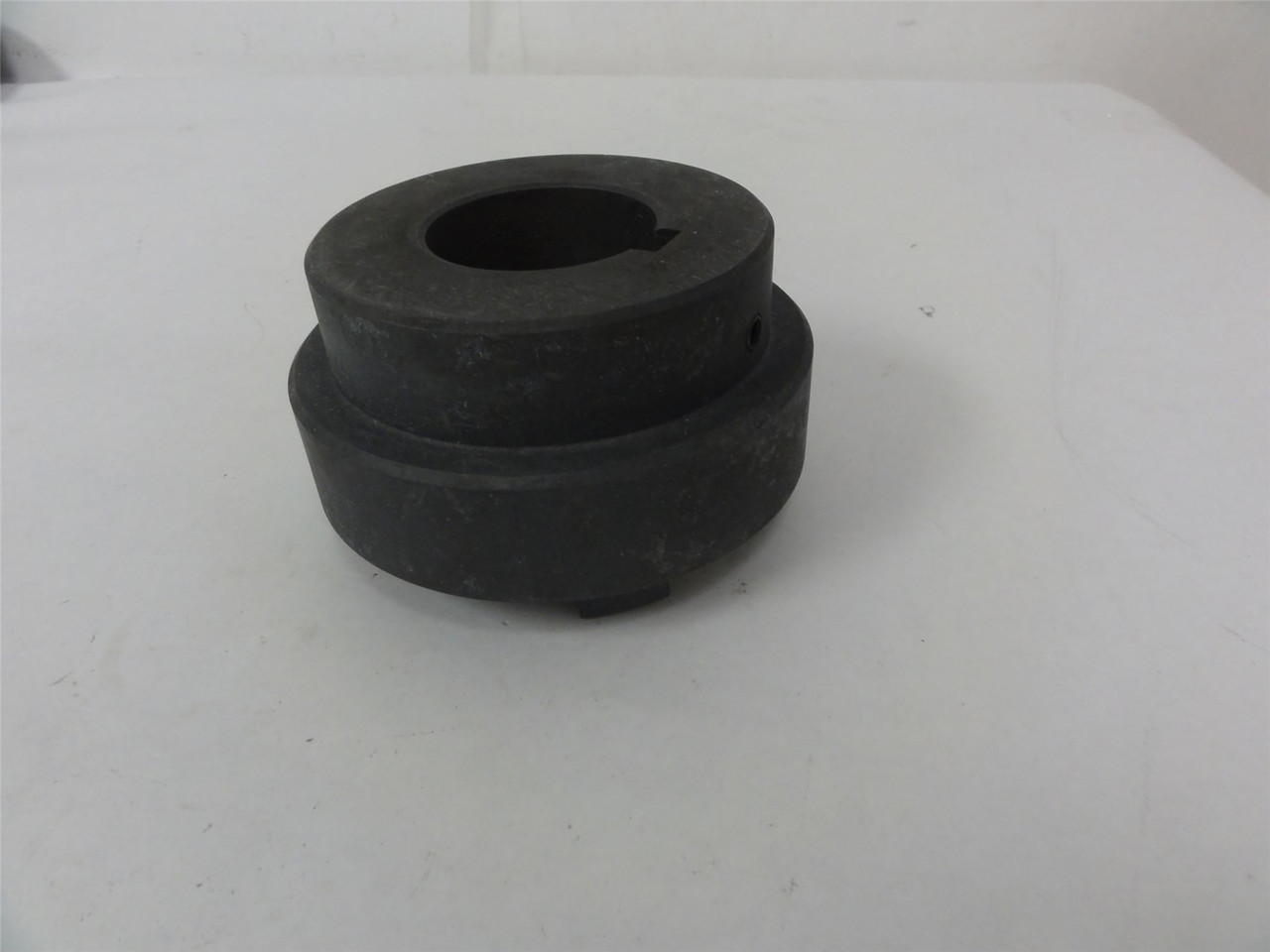 Magnaloy M50020016; Jaw Coupler 500 HUB 2" Bore X 1/2" Keyway