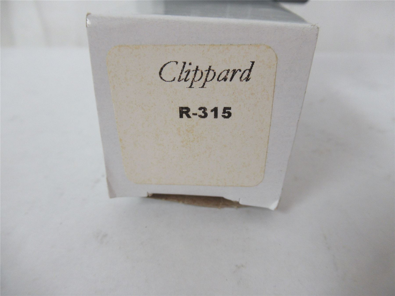 Clippard R315; Dual Pilot Valve 3-Way  280 l/min @ 100 psig