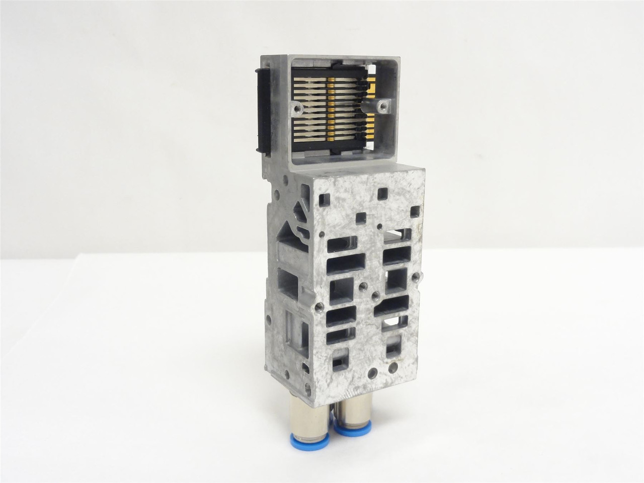 Festo VMPA2-FB-AP-2-1; MPA-S Valve Manifold Sub-Plate 538000