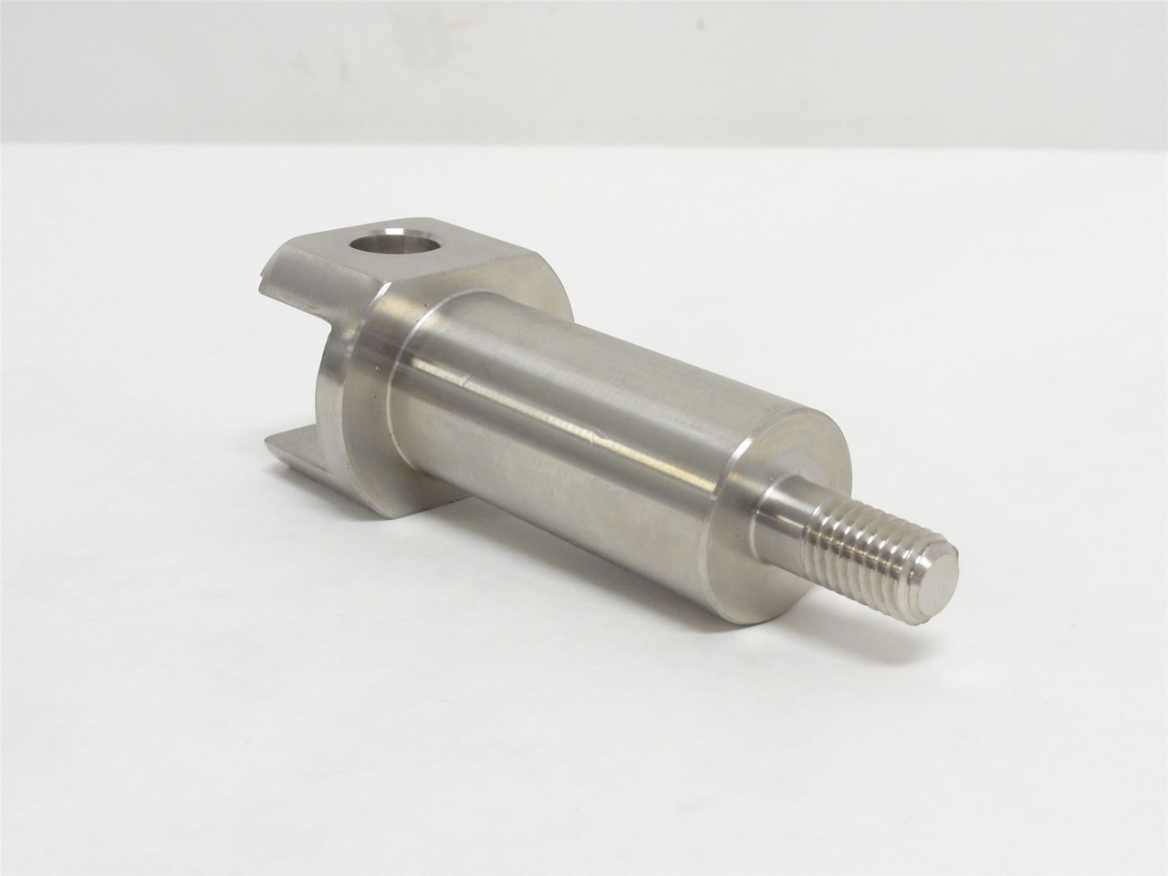 Cryovac FUR46424-A; Tie Rod; SS;  4" Long; 15/32" Bolt ID