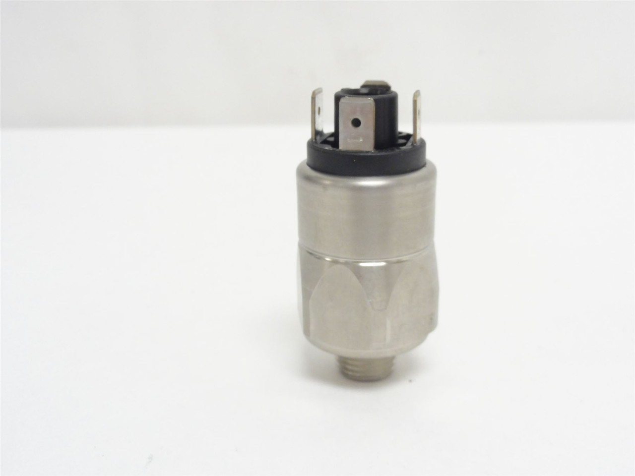 Suco 0186-45703-2-003; Diaphragm Pressure Switch 600BAR G1/4"