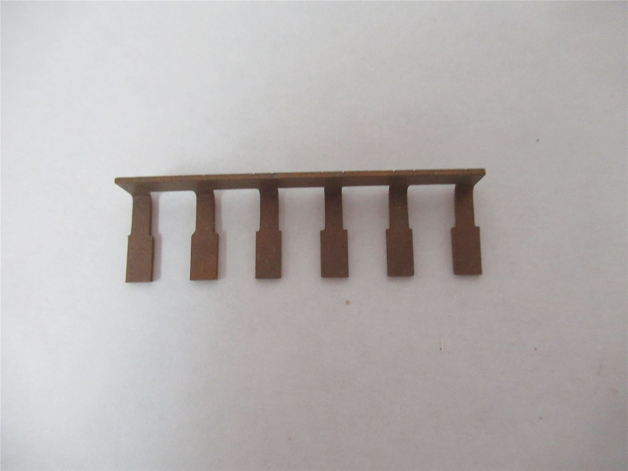 Square D 9080GH73; Lot-10 Terminal Block Linergy Jumper 6pole