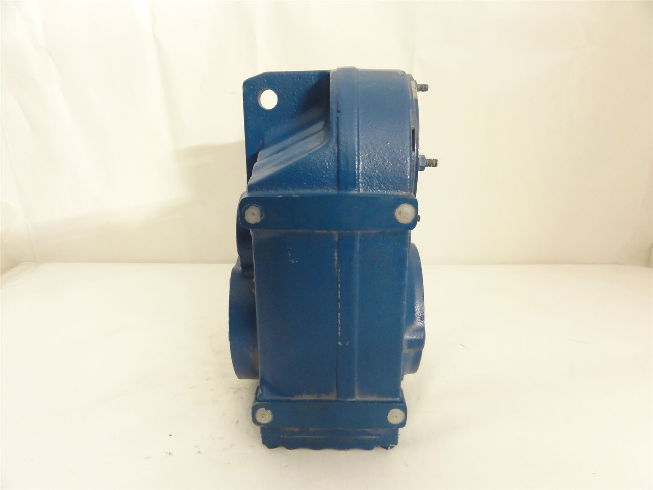 SEW FA47/A/G; Gear Box; 125:1 Ratio; 1750RPM; 1-5/16"ID