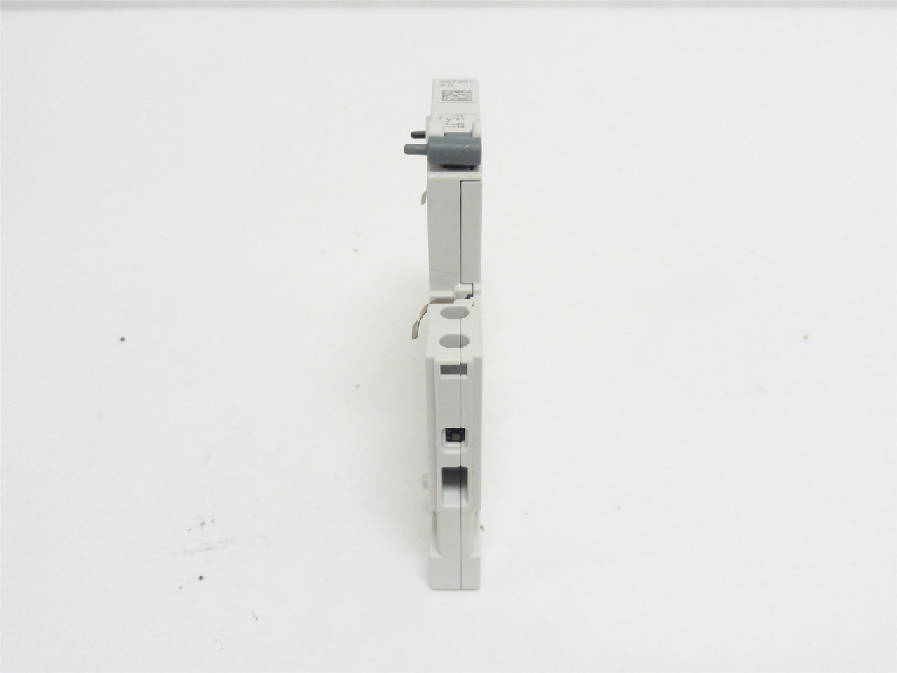 Siemens 5ST3010; Auxiliary Contact; 6A; 230VAC; 1-NO; 1-NC