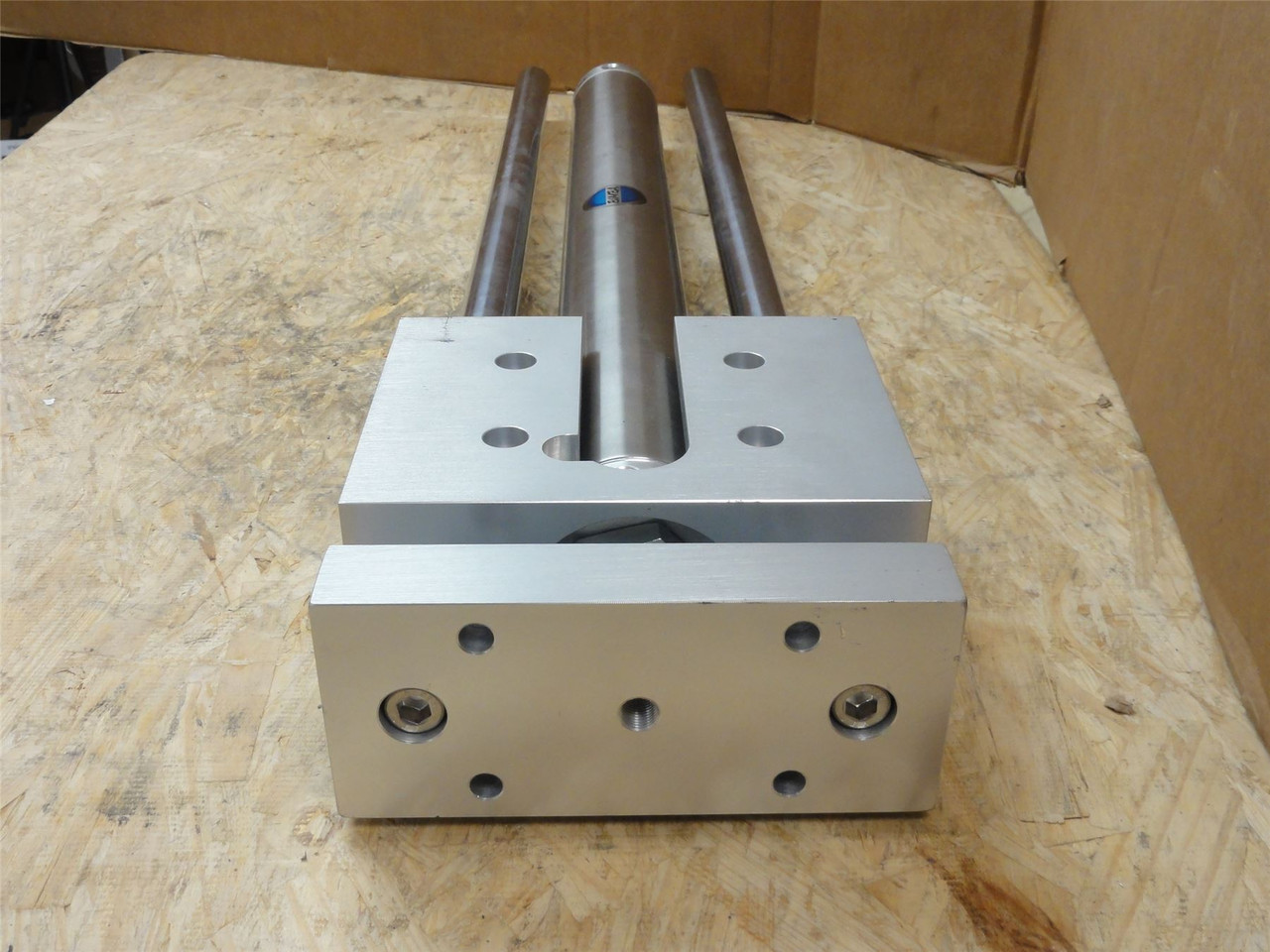 Bimba TE-5022-C; Linear Thruster 2-1/2"ID x 22" Stroke 250PSI