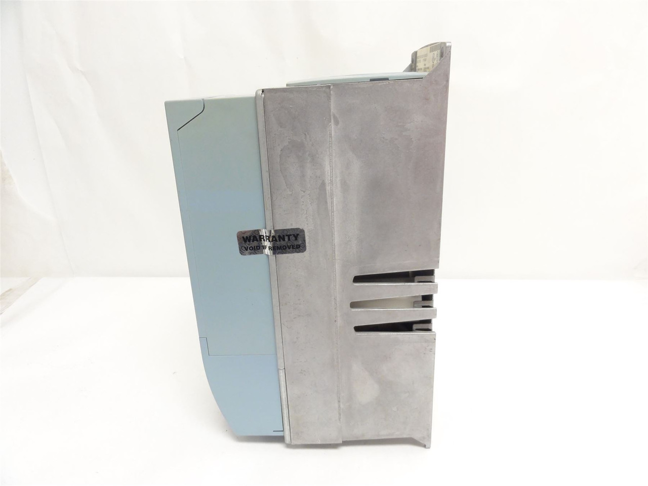 Vacon NXS00075A2H1SSSA1A2000000; AC Drive; 380-500VAC; 7.6A In