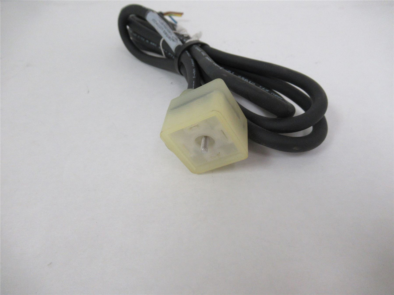 Canfield 9-5F660-12075-1-005; Solenoid Connector 6-24 VDC